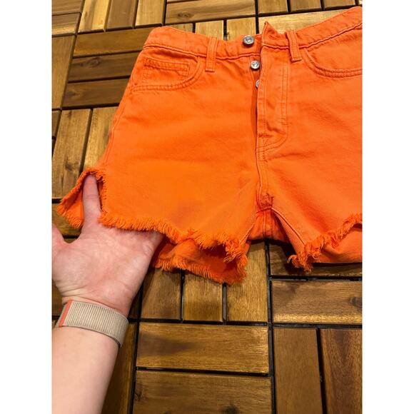 7 FOR ALL MANKIND Easy Ruby Cut Off Short Women's Size 24- Orange NWT - Picture 6 of 16
